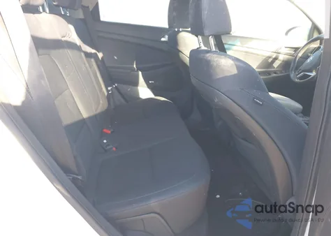 2019 Hyundai Tucson Night z USA, uszkodzony, nr VIN KM8J33AL8KU960809